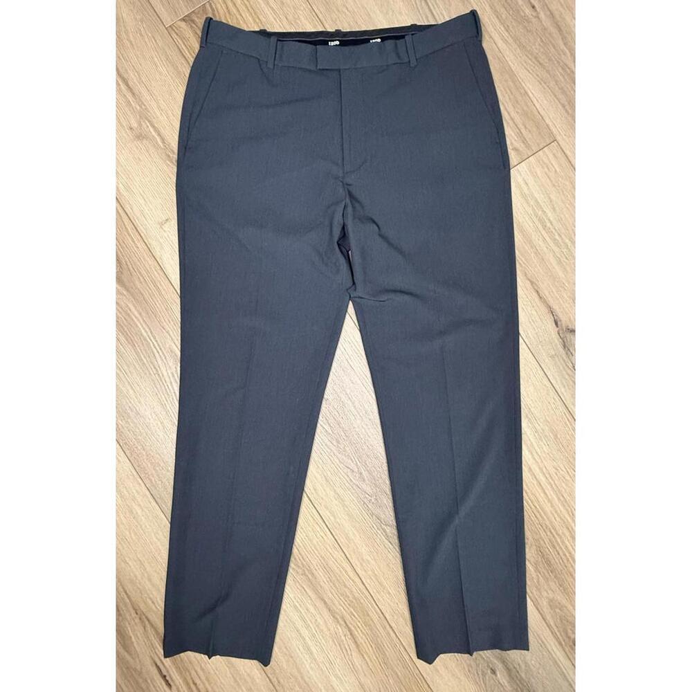 IZOD Pants Mens 36x32 Gray Straight Dress Slacks Flat Front Stretch Office Work
